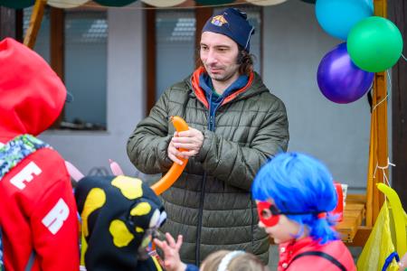 PUST (140 of 140)